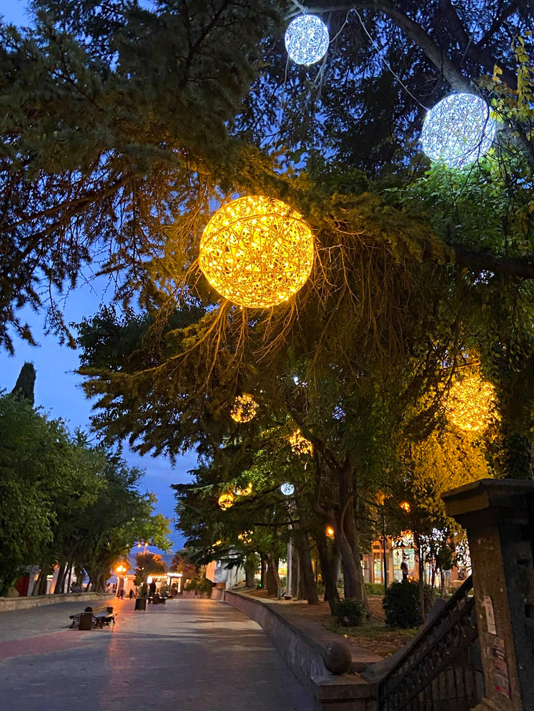 отдых у моря в алуште вечером фото